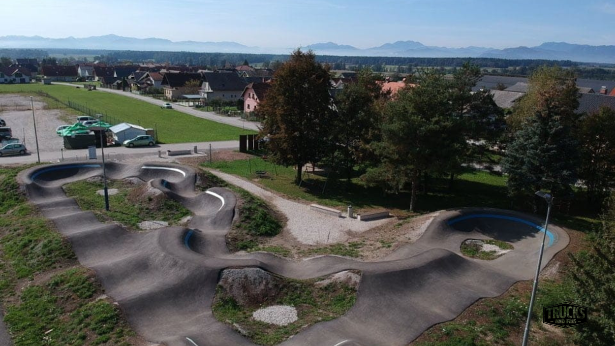 Dvorje pumptrack